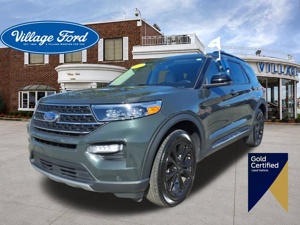 Certified 2024 Ford Explorer XLT w/ Equipment Group 202A