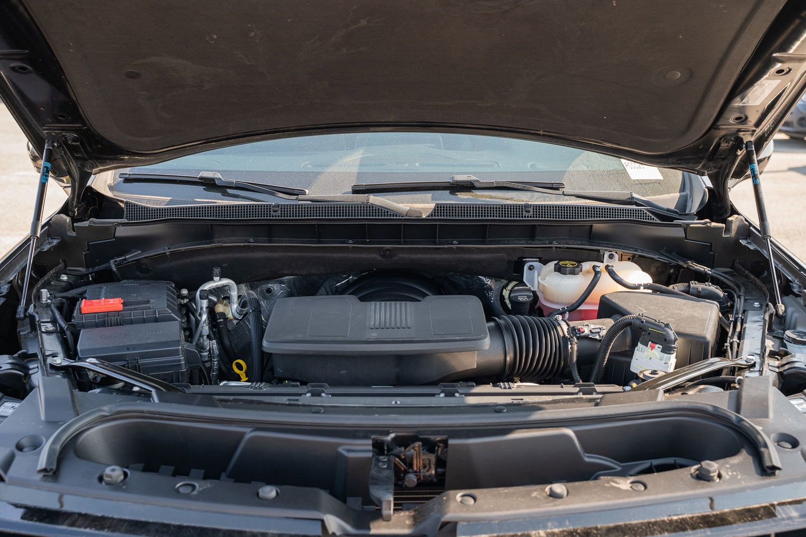 Used 2024 Chevrolet Tahoe LT image 24