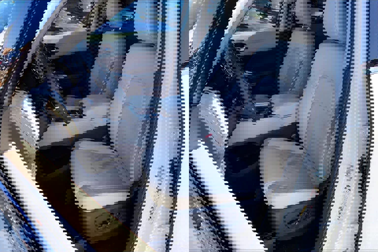 Used 2023 Nissan Pathfinder SL w/ SL Premium Package image 10