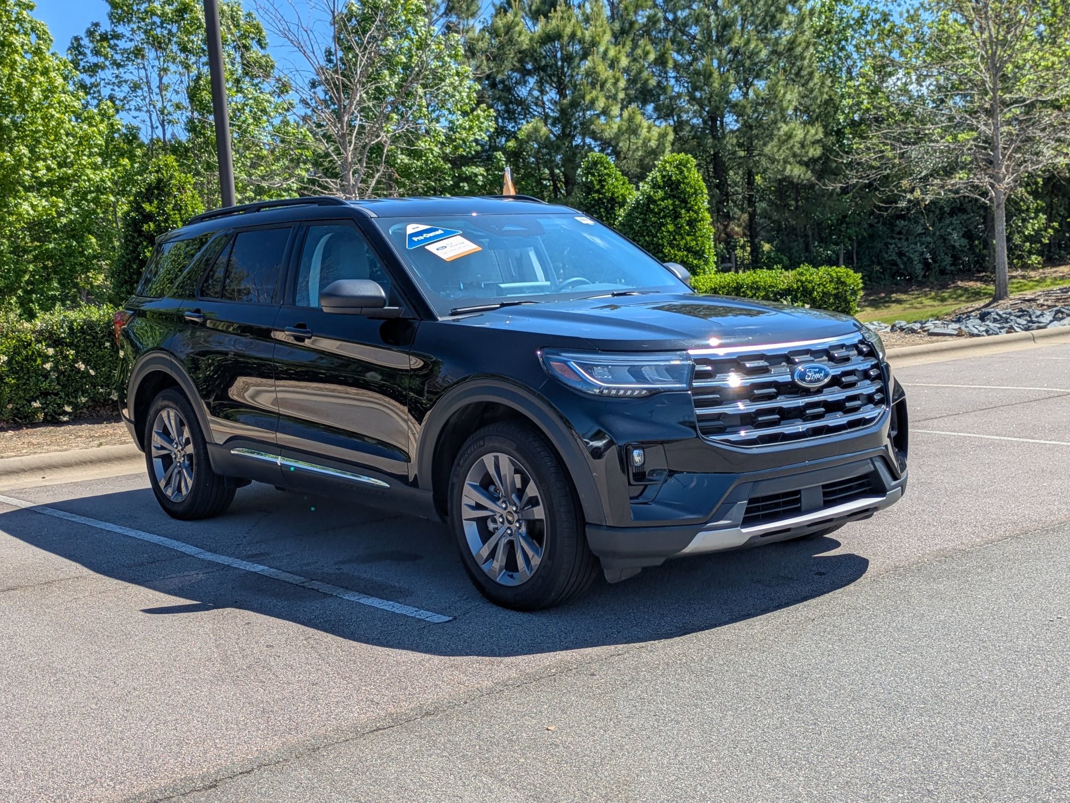 Certified 2025 Ford Explorer Active w/ Active Comfort Package