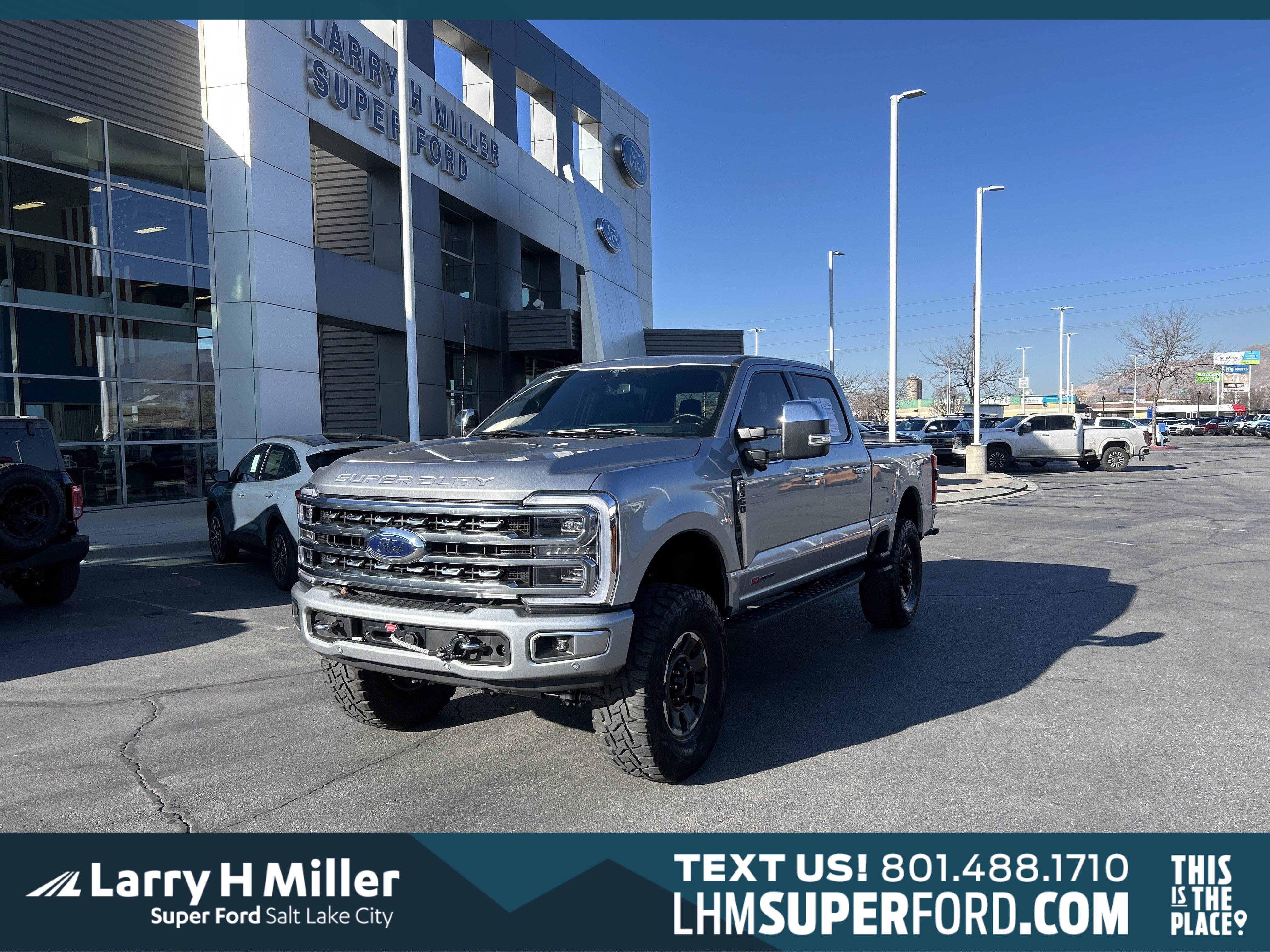 Certified 2024 Ford F350 Platinum w/ Tremor Off-Road Package image 1