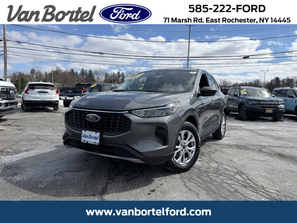 Certified 2023 Ford Escape Active AWD/4WD image 1