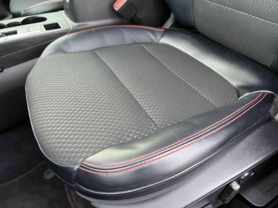 Certified 2023 Ford Escape ST-Line w/ Tech Pack #1 image 12