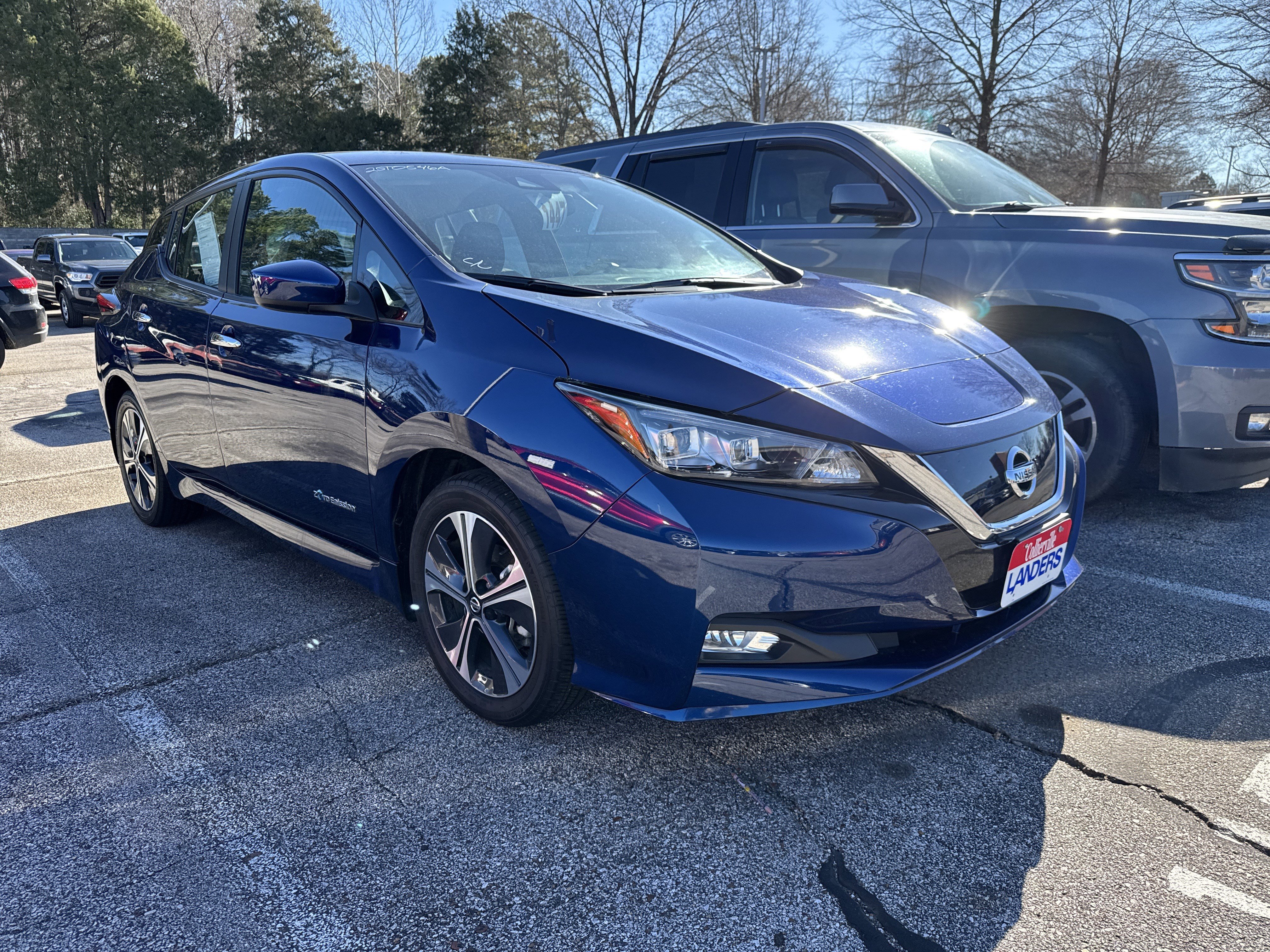 Used 2019 Nissan Leaf SV Plus w/ SV Plus Technology Package image 1
