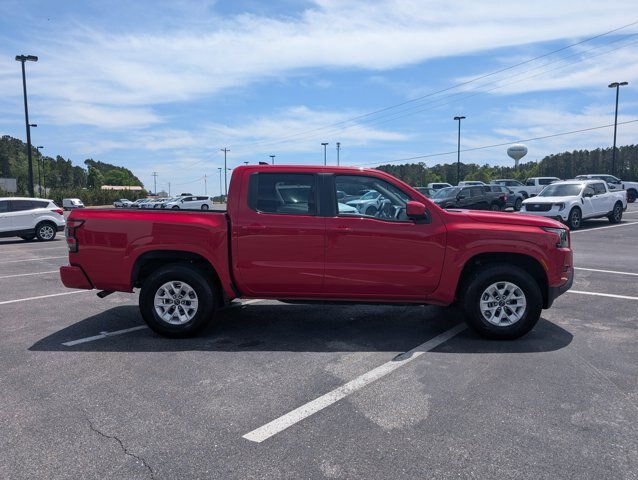 Used 2024 Nissan Frontier SV AWD/4WD image 6