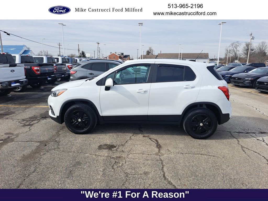Used 2022 Chevrolet Trax LS w/ Tint and Cruise Package image 6