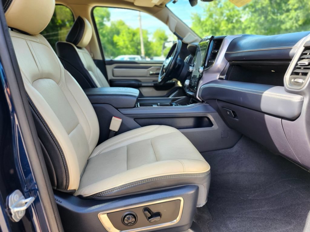Used 2020 RAM 1500 Limited AWD/4WD image 11