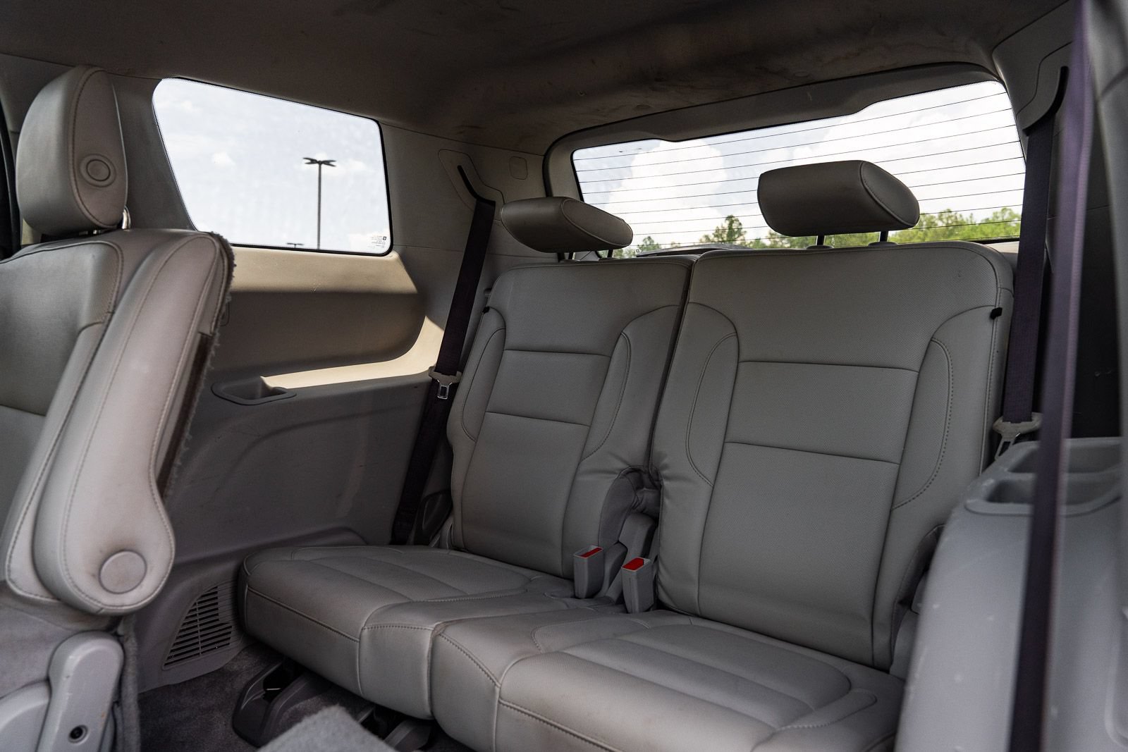 Used 2018 GMC Acadia SLT FWD image 17