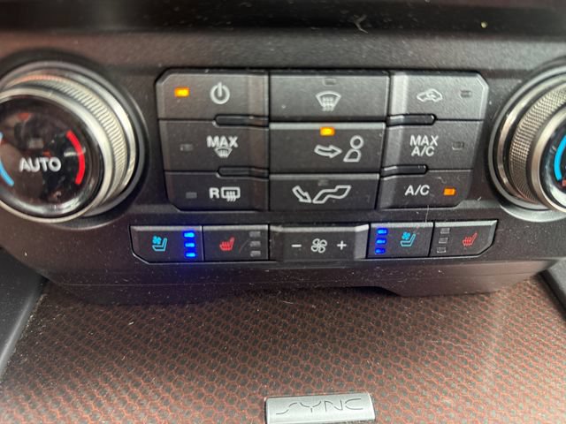 Certified 2018 Ford F150 Raptor w/ Equipment Group 802A Luxury AWD/4WD image 33