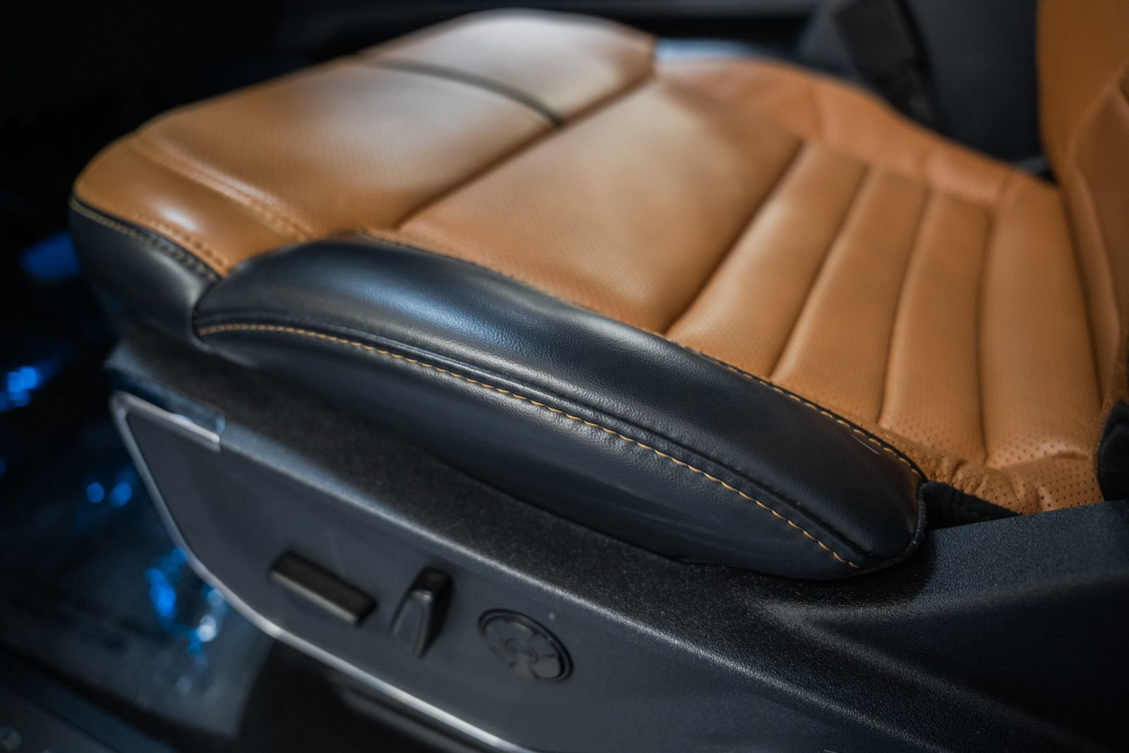 Certified 2024 Ford F250 Platinum image 44