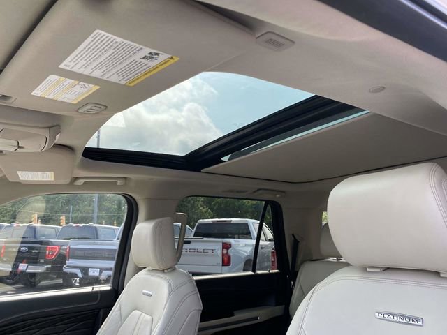 Certified 2018 Ford Expedition Platinum RWD image 19