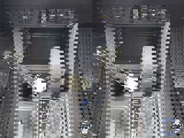 Used 2023 Toyota Tacoma TRD Sport image 18