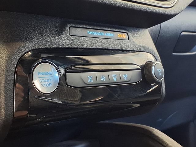 Certified 2024 Ford Escape ST-Line Select w/ Tech Pack #1 AWD/4WD image 16
