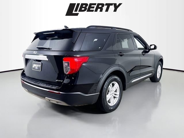 Certified 2022 Ford Explorer XLT w/ Equipment Group 202A image 7