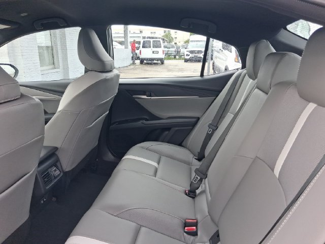 Used 2026 Toyota Camry SE FWD image 6