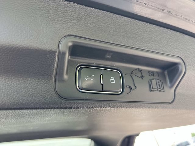 Certified 2024 Ford Explorer XLT w/ Equipment Group 202A AWD/4WD image 16