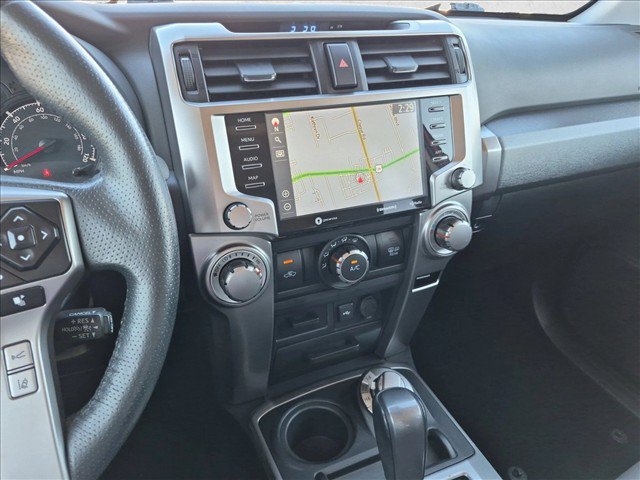 Used 2022 Toyota 4Runner SR5 Premium w/ Moonroof Package AWD/4WD image 15