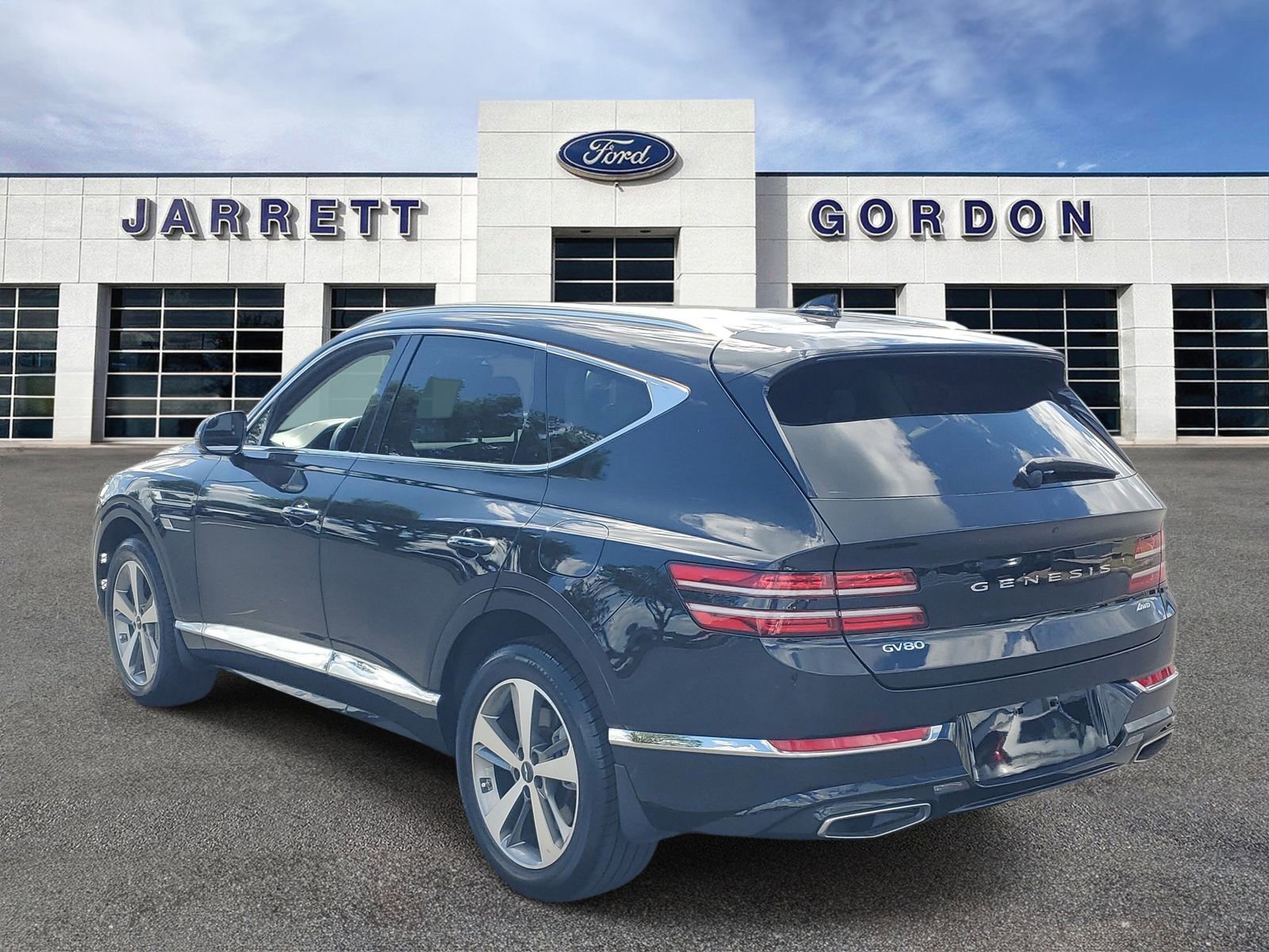 Used 2024 Genesis GV80 2.5T w/ Advanced Package AWD/4WD image 2
