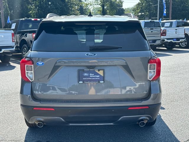 Certified 2021 Ford Explorer XLT w/ Equipment Group 202A RWD image 7