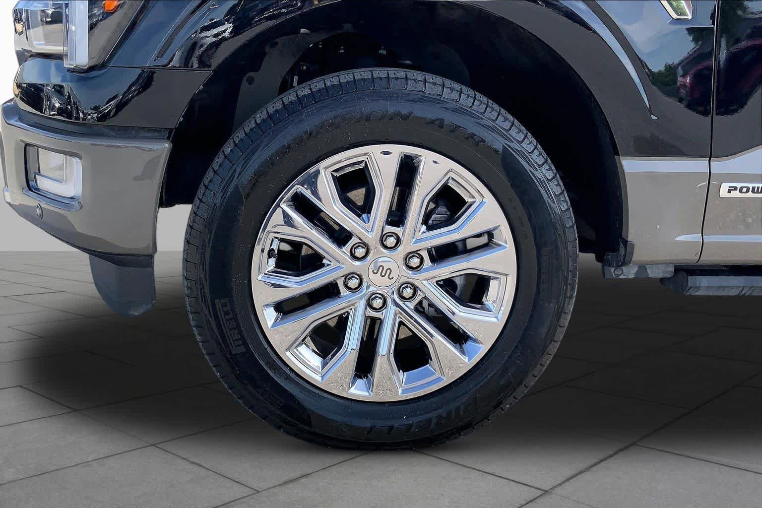 Certified 2025 Ford F150 King Ranch AWD/4WD image 12