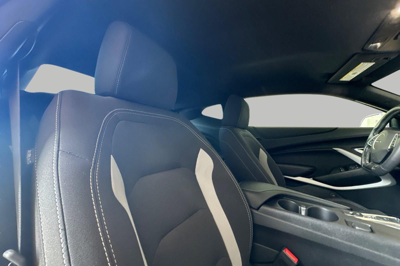 Used 2021 Chevrolet Camaro LT w/ RS Package image 16