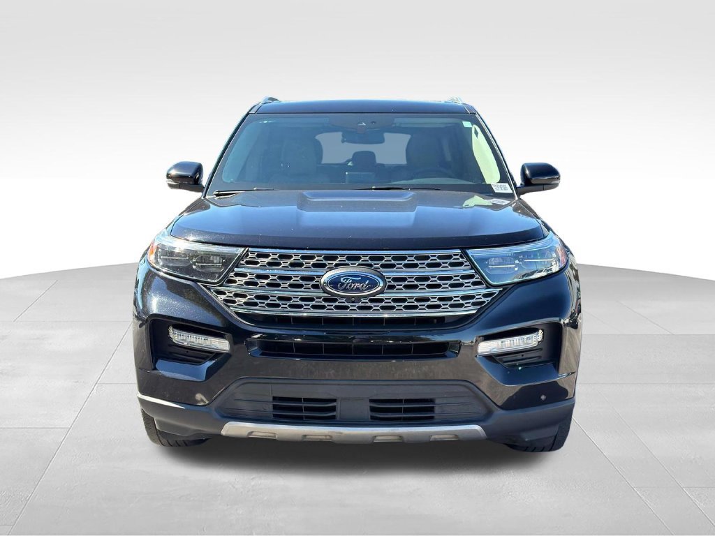 Certified 2023 Ford Explorer Limited w/ Limited Technology Package AWD/4WD image 10