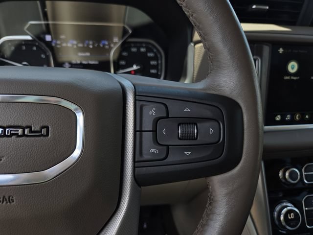 Used 2021 GMC Yukon XL Denali w/ Denali Ultimate Package AWD/4WD image 24