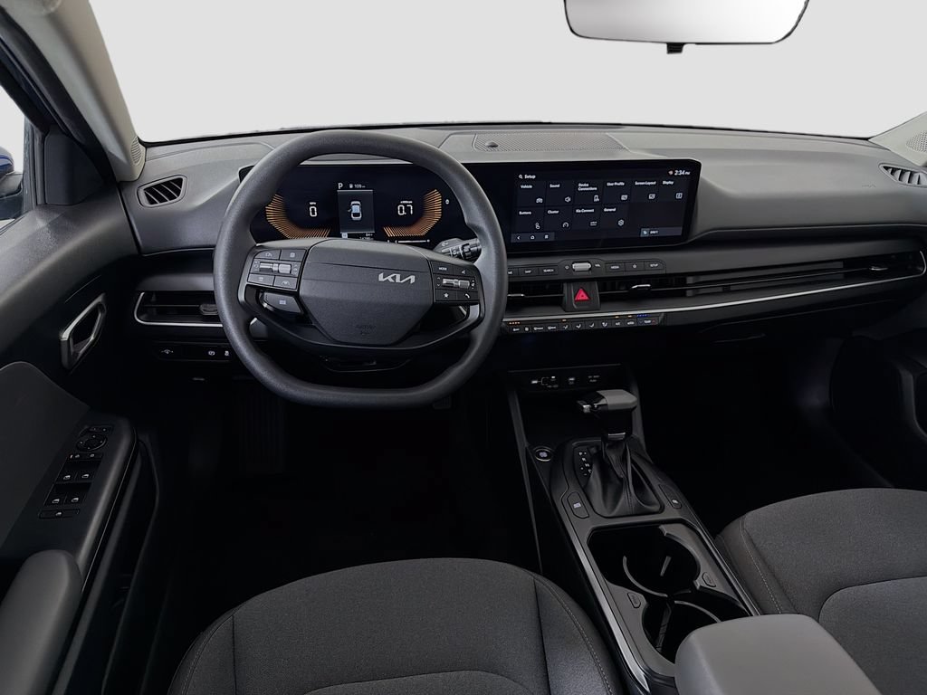 Used 2025 Kia K4 FWD image 24