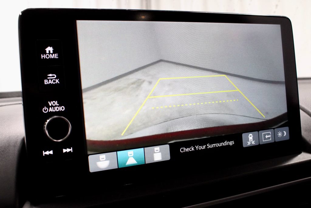 Used 2023 Honda Pilot EX-L image 2