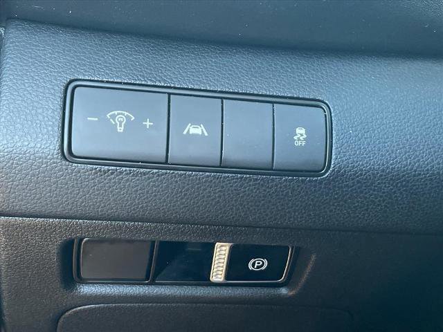 Used 2021 Hyundai Santa Fe SE image 16