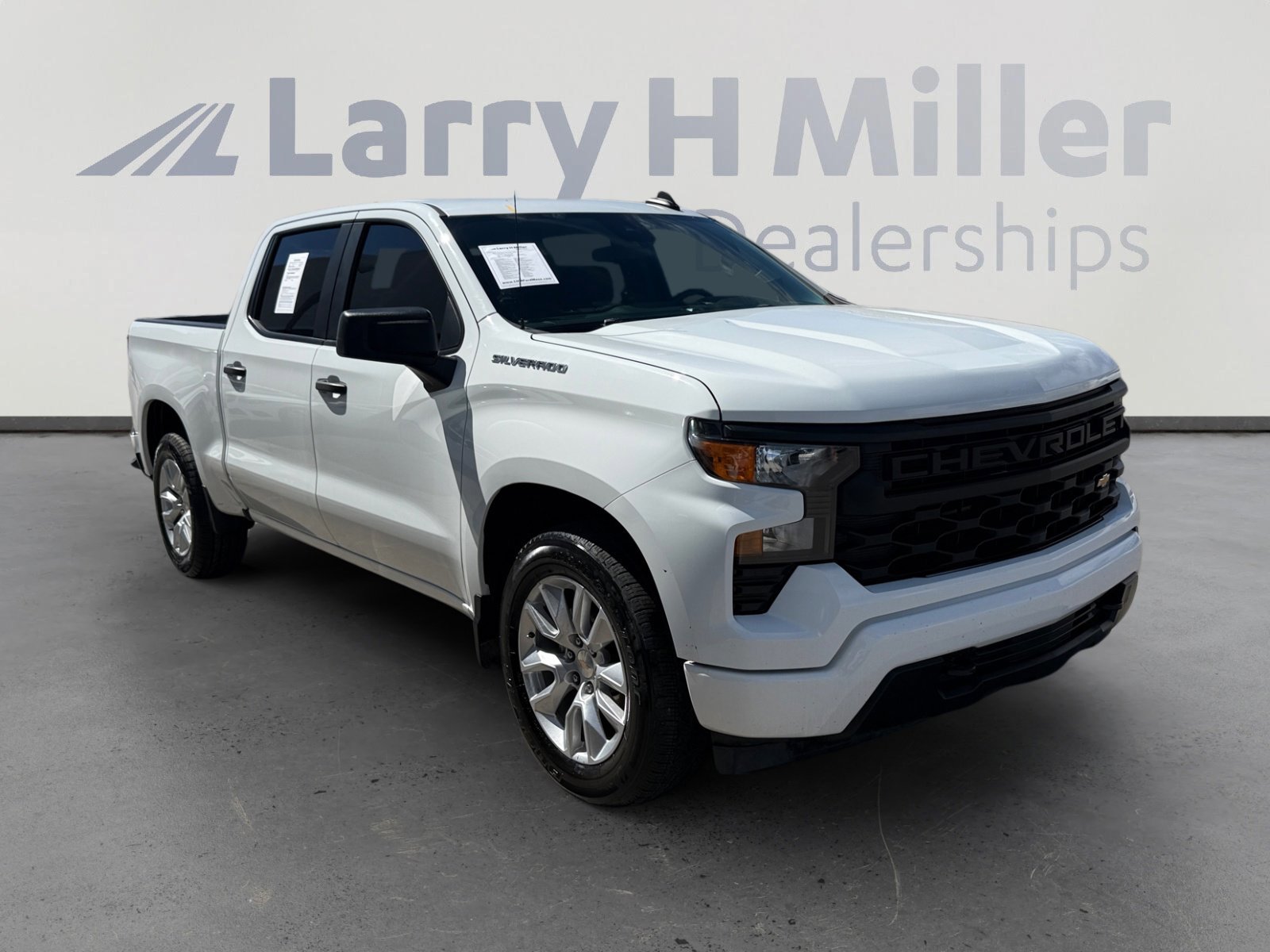 Used 2023 Chevrolet Silverado 1500 Custom image 7