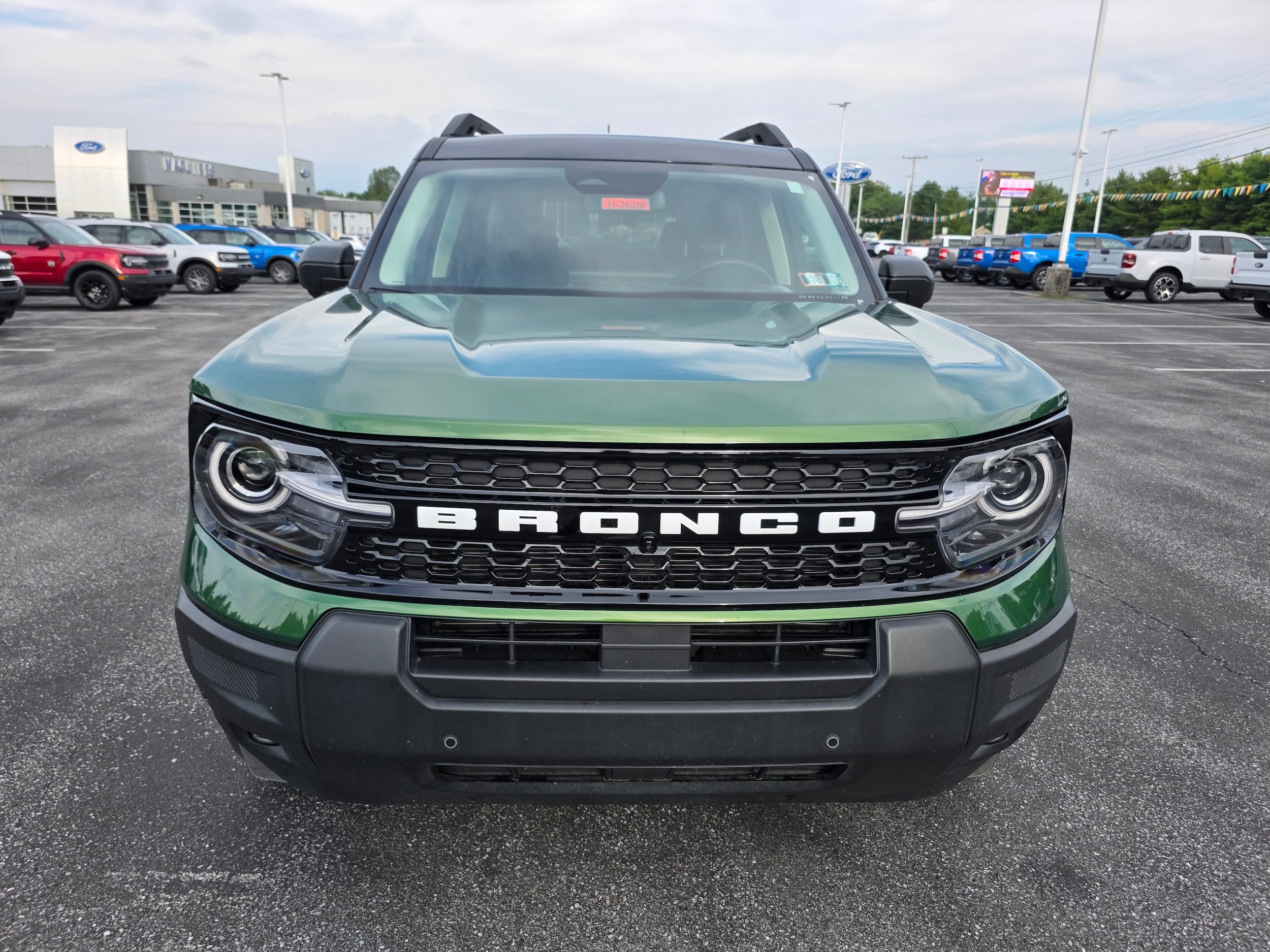 Certified 2025 Ford Bronco Sport Outer Banks w/ Outer Banks Tech Package+ AWD/4WD image 7