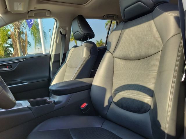 Used 2023 Toyota RAV4 Limited AWD/4WD image 19