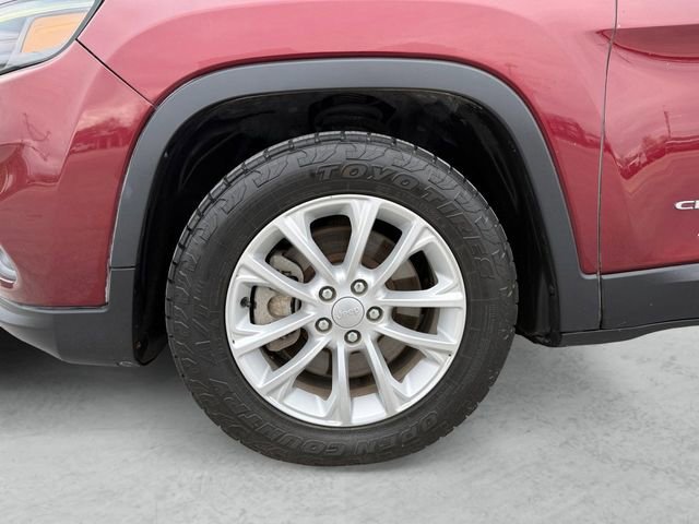 Used 2019 Jeep Cherokee Latitude w/ Popular Appearance Group image 23