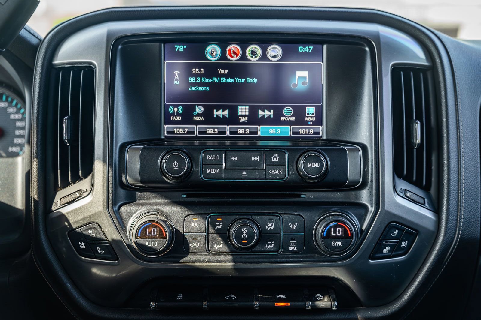 Used 2019 Chevrolet Silverado 2500 LTZ w/ Silverado HD Tribute Edition image 26