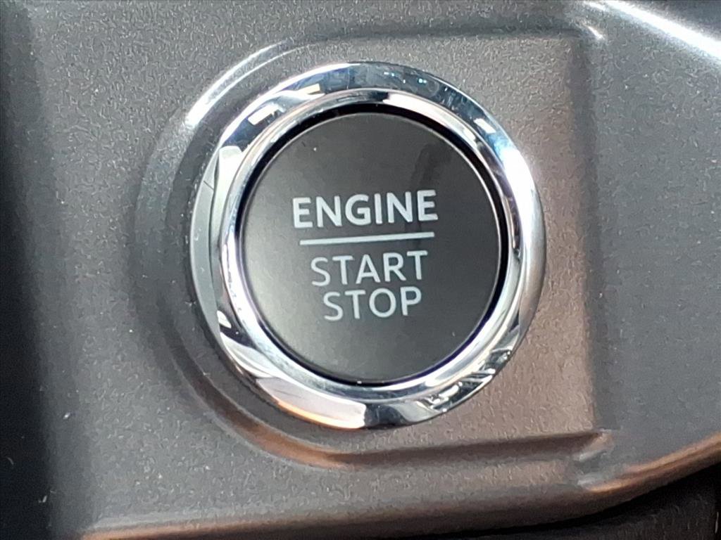 Certified 2025 Ford F150 XLT w/ Equipment Group 302A MID image 21