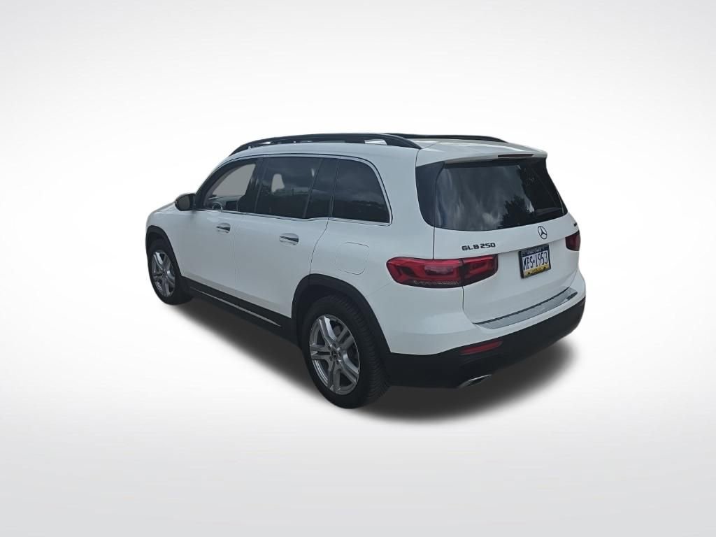Used 2022 Mercedes-Benz GLB 250 4MATIC image 6