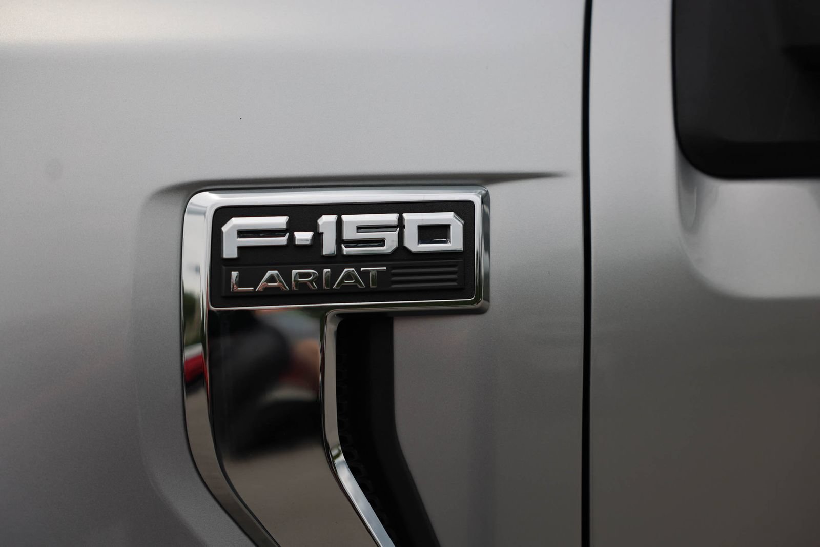 Certified 2024 Ford F150 Lariat AWD/4WD image 29