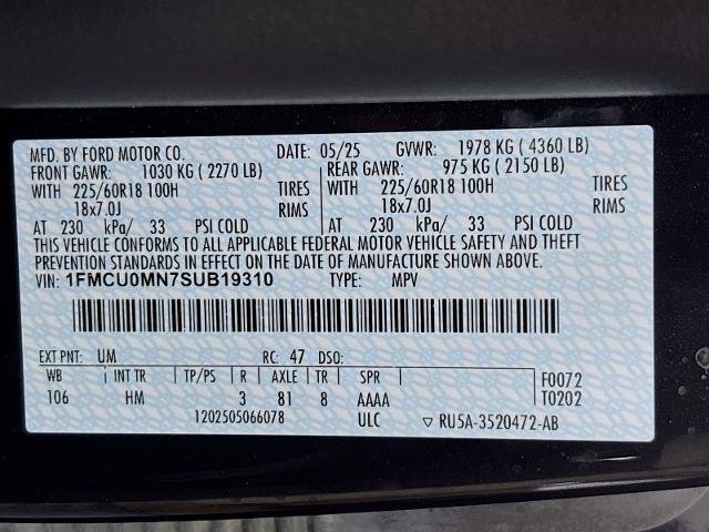 Certified 2025 Ford Escape ST-Line FWD image 30