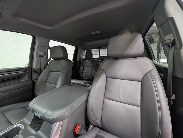 Used 2026 Chevrolet Silverado 1500 LT Trail Boss w/ Convenience Package II AWD/4WD image 4