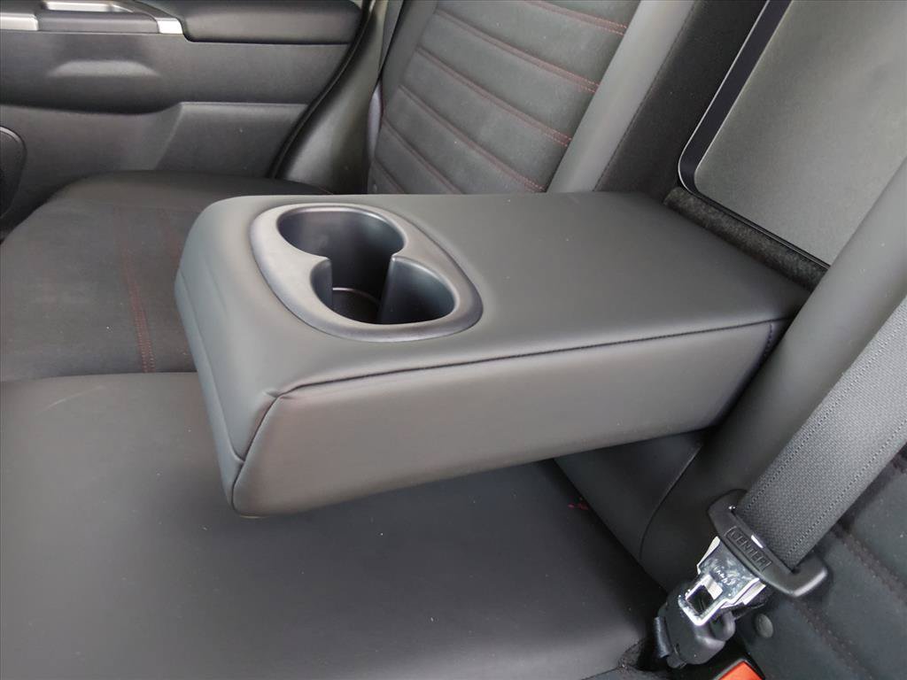 Used 2025 Mitsubishi Outlander Sport SE AWD/4WD image 15