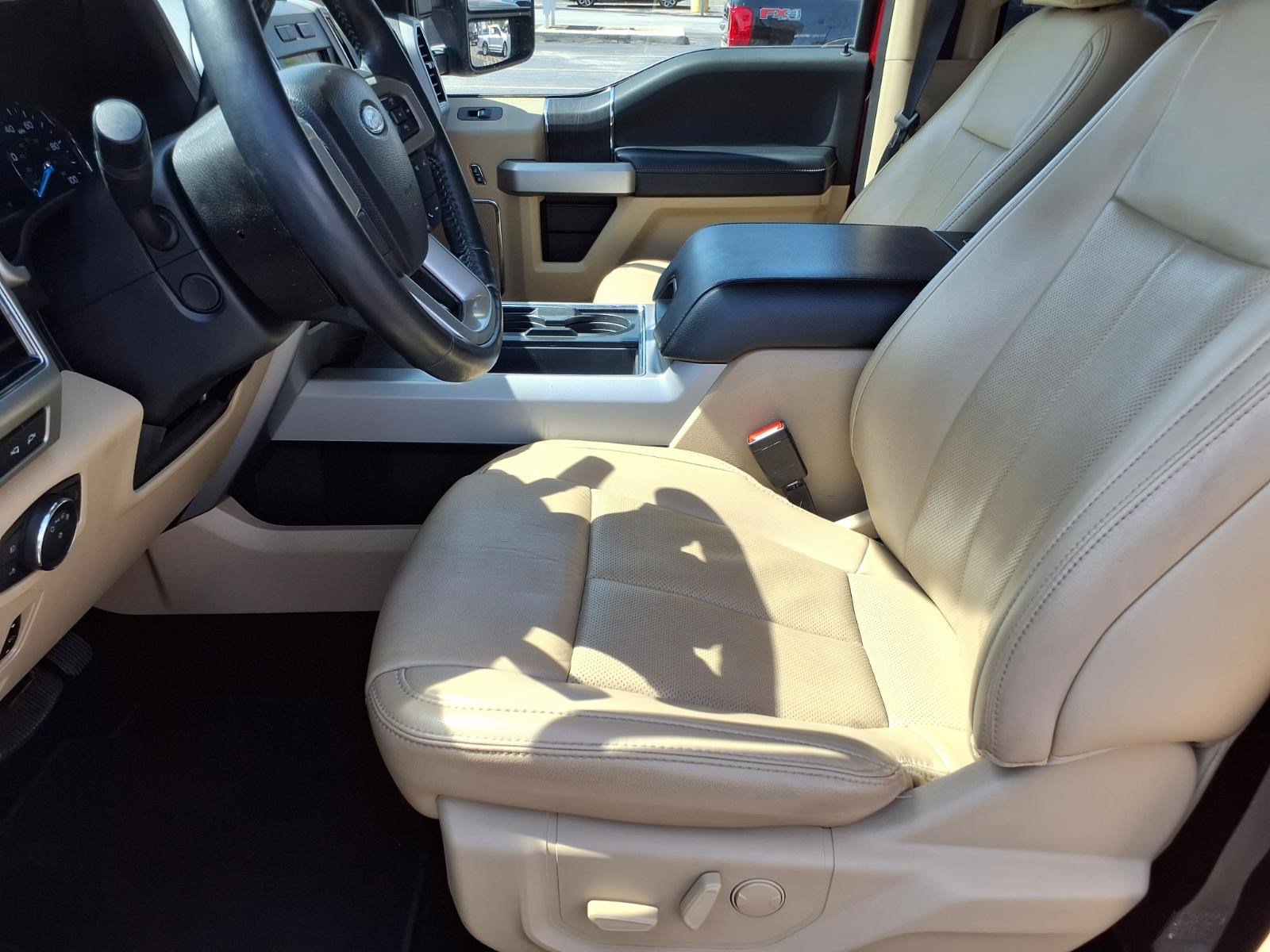 Certified 2021 Ford F250 Lariat w/ Lariat Ultimate Package AWD/4WD image 14