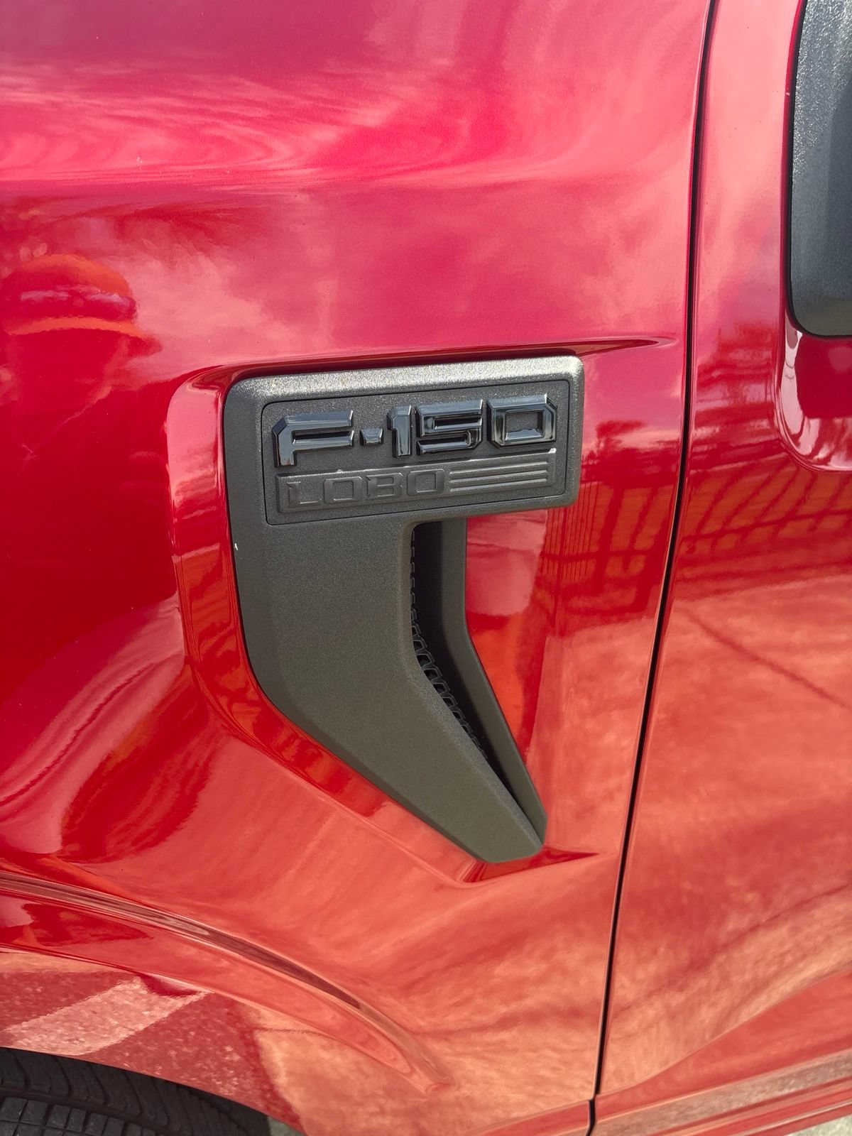Certified 2025 Ford F150 STX w/ LOBO Package AWD/4WD image 27