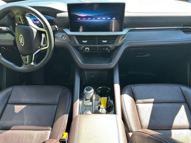 Certified 2026 Ford Explorer Platinum AWD/4WD image 27