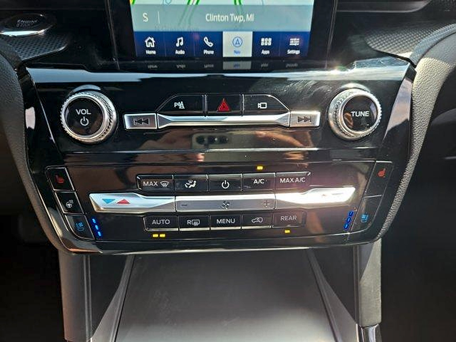 Certified 2022 Ford Explorer ST w/ Equipment Group 401A AWD/4WD image 20