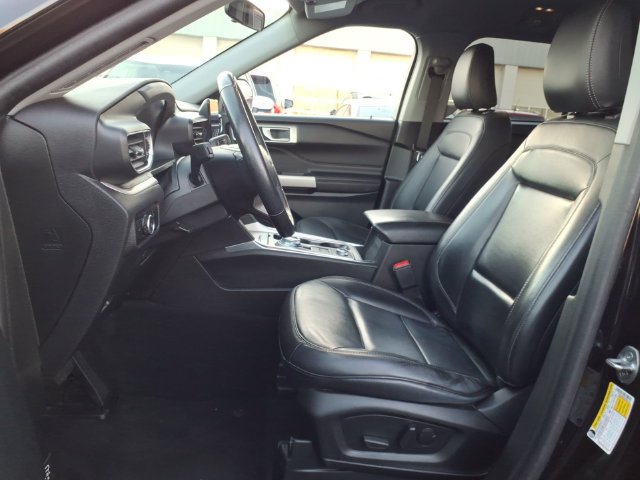 Certified 2023 Ford Explorer XLT w/ Equipment Group 202A AWD/4WD image 20