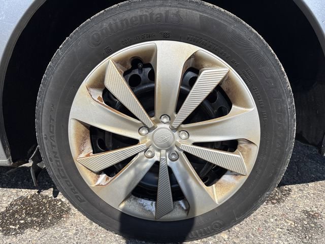 Used 2017 Subaru Impreza 2.0i AWD/4WD image 48