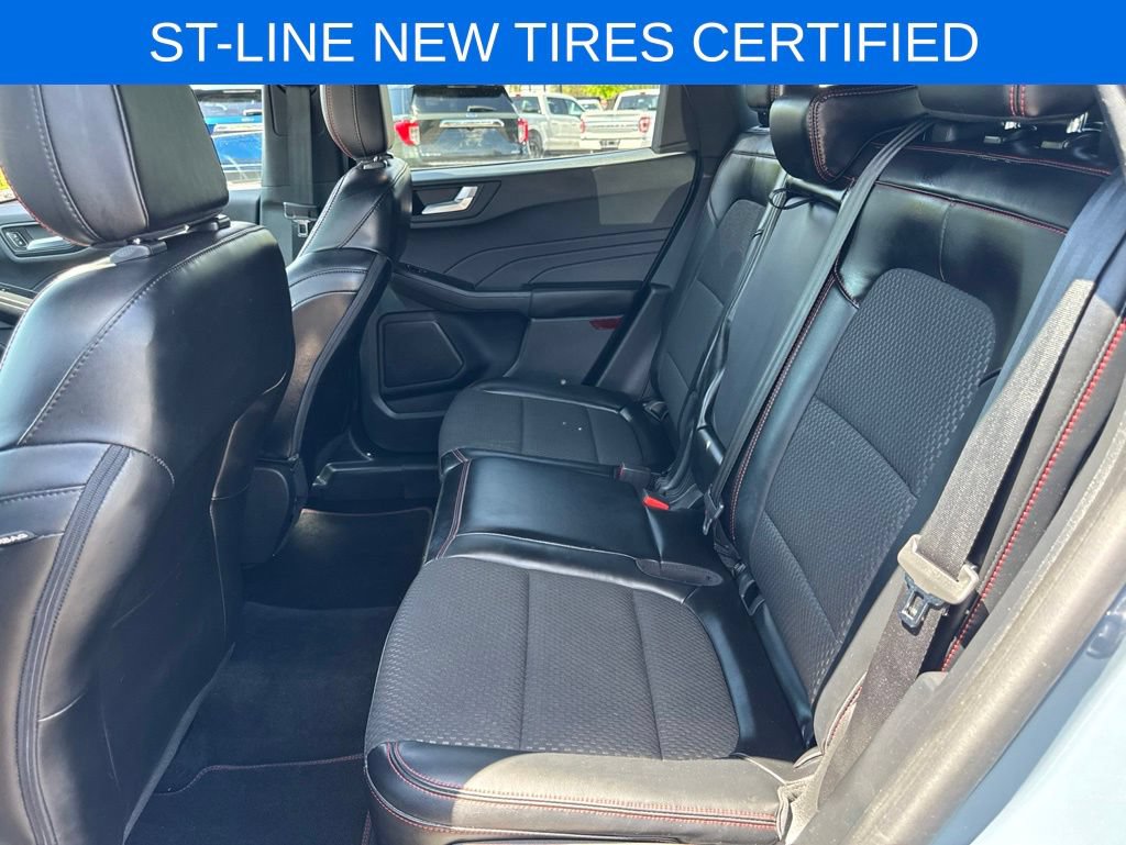 Certified 2023 Ford Escape ST-Line w/ Tech Pack #1 AWD/4WD image 33