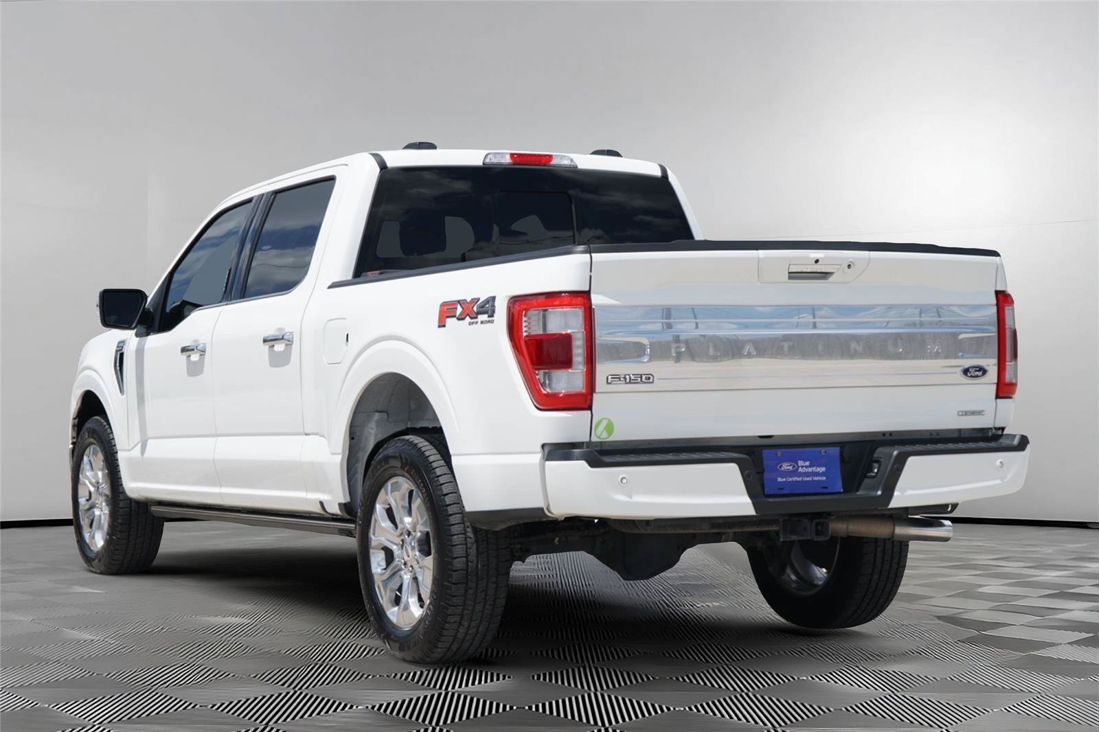 Certified 2022 Ford F150 Platinum w/ FX4 Off-Road Package AWD/4WD image 6