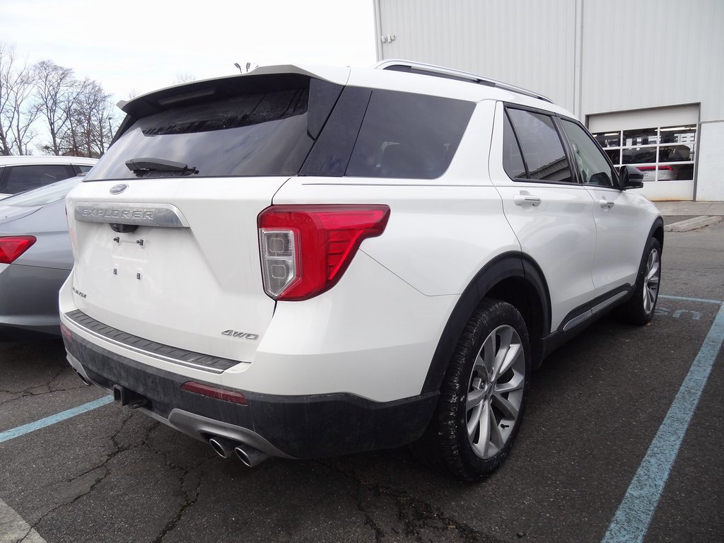 Certified 2022 Ford Explorer Platinum w/ Equipment Group 601A image 3